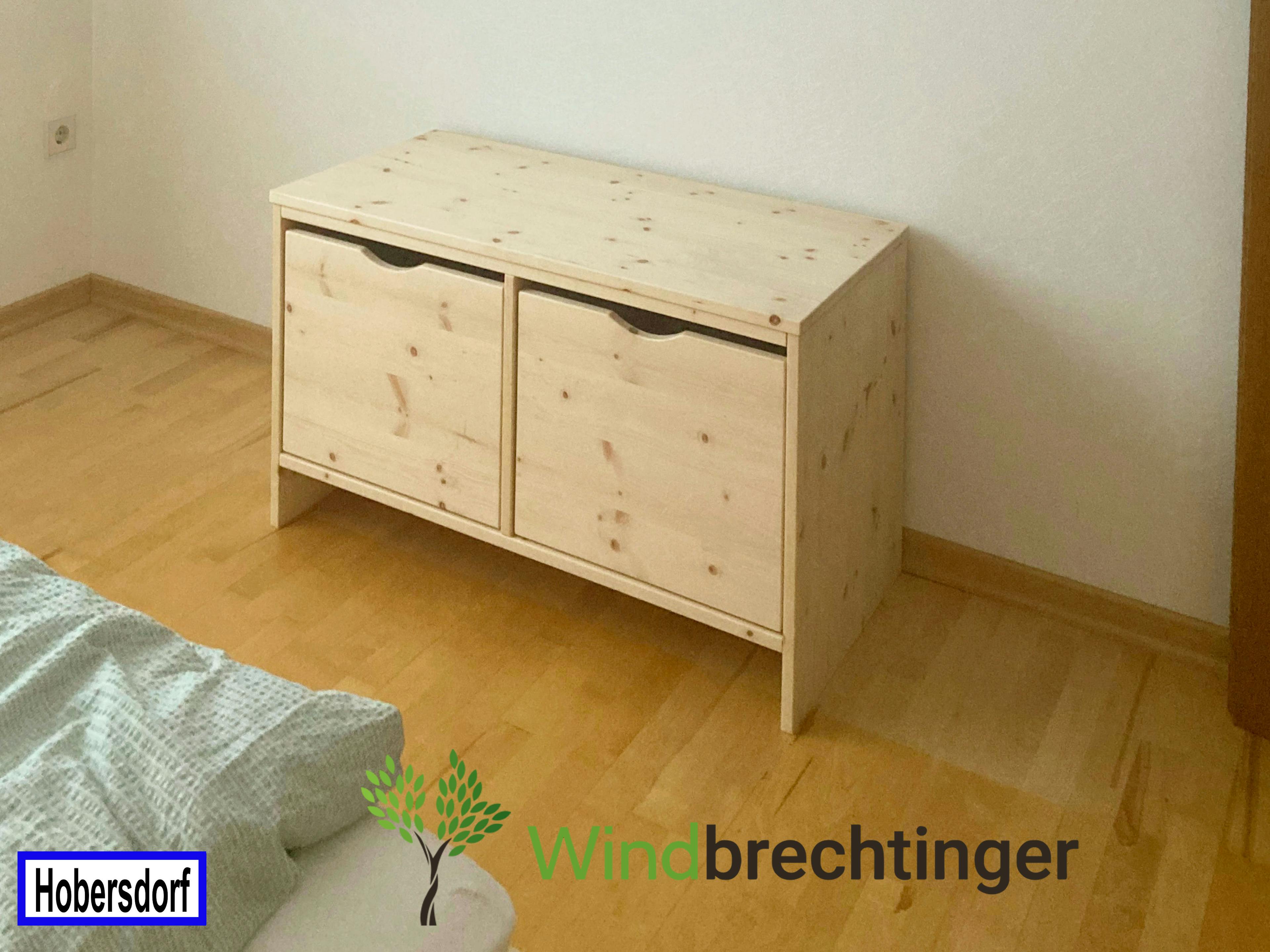 Schlafzimmermöbel aus Zirbenholz in Mistelbach